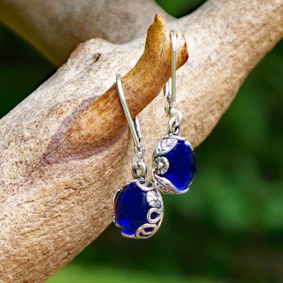 Recycled Vintage 1960's Cobalt Noxzema Jar Sterling Botanical Lever back Earring - Picture 2 of 5